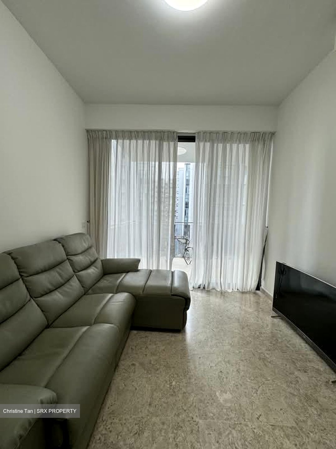 The Luxurie (D19), Condominium #579138781